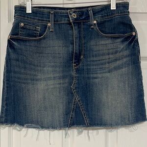 Women’s HIGH-RISE Jean Skirt